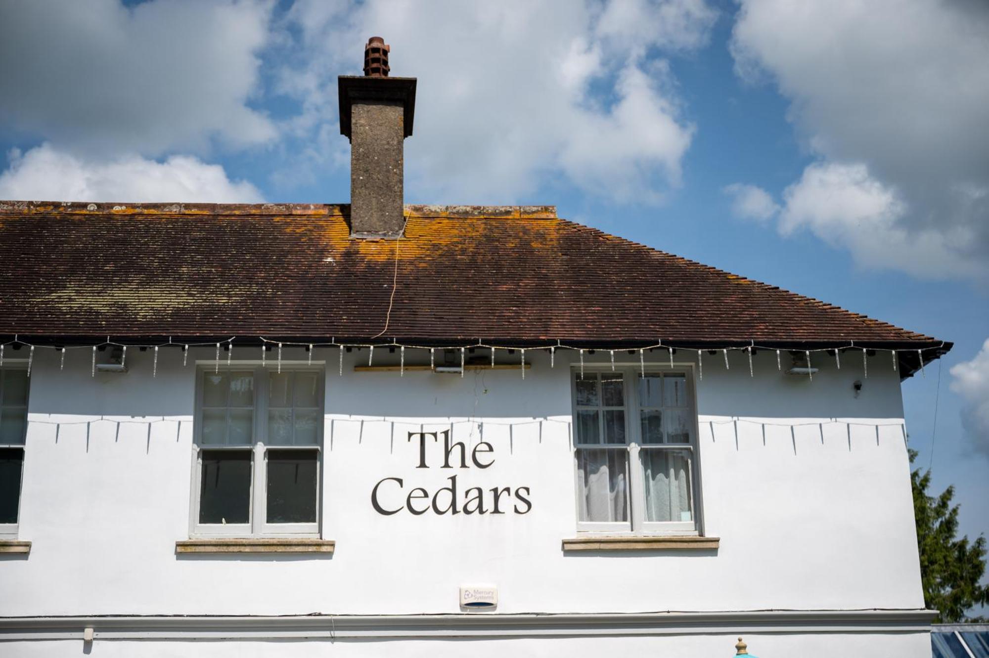 Cedars Inn By Greene King Inns Barnstaple Buitenkant foto